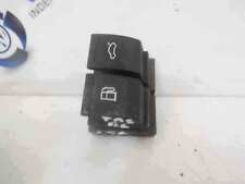 Volkswagen Passat B6 2005-2010 Boot Tailgate + Fuel Flap Switch Button